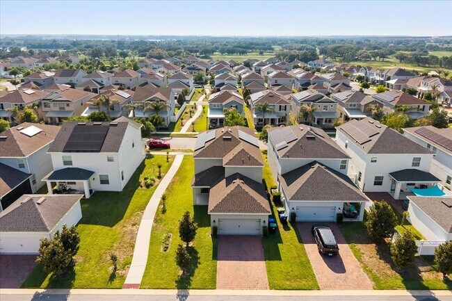 Building Photo - 9131 Cut Shot Dr