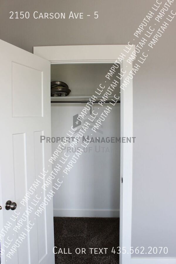 Building Photo - 2150 Carson Ave