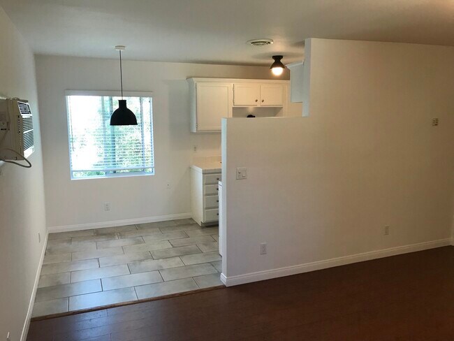 Building Photo - 612 Washington Blvd