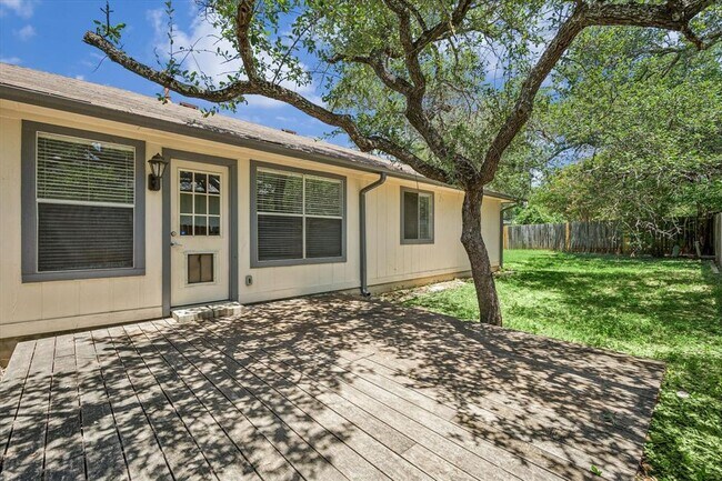 Building Photo - 3204 Blazing Star Trail