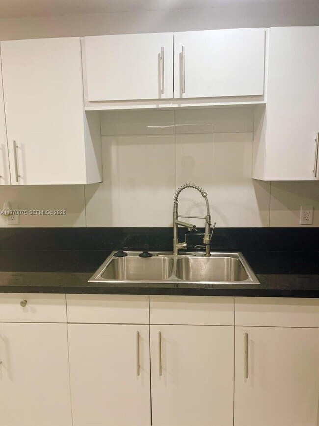 Building Photo - 5900 NW 20th St