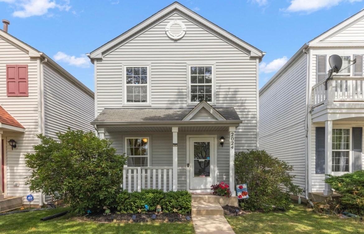 Building Photo - 2024 Grayhawk Dr