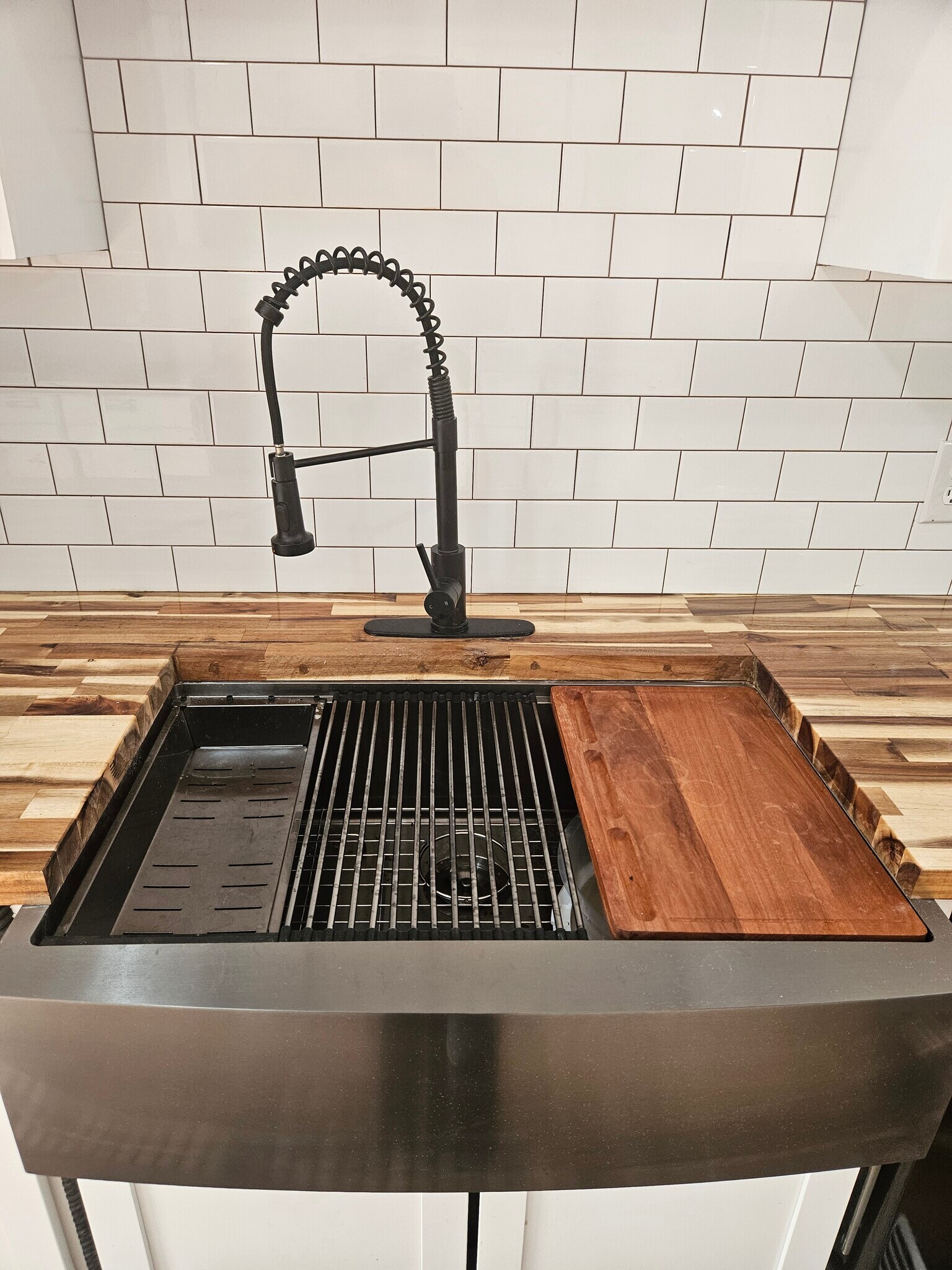 Building Photo - 166 Hampton Wills Dr