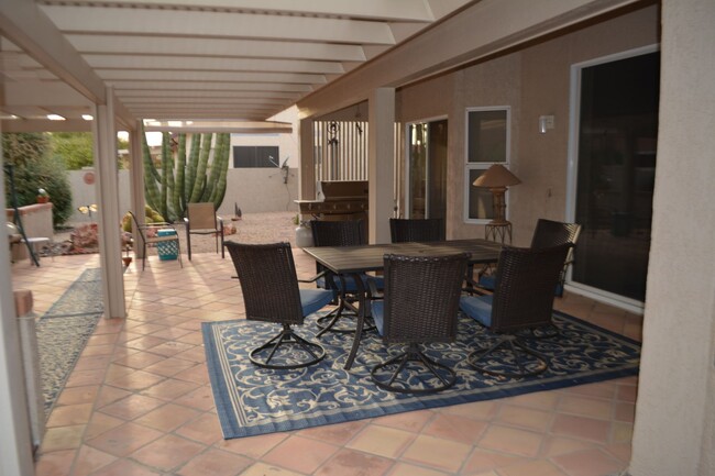Building Photo - Furnished Rental, 55+, Move In Today!