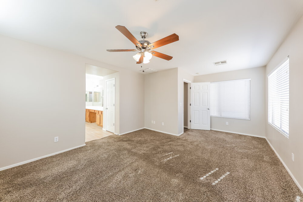 Building Photo - 2351 S 155th Ln