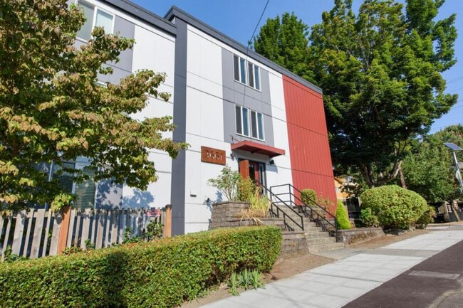 Building Photo - 1 bedroom in Seattle WA 98103