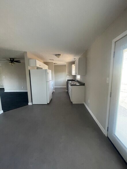 Building Photo - 4015 Rudy Martin Dr