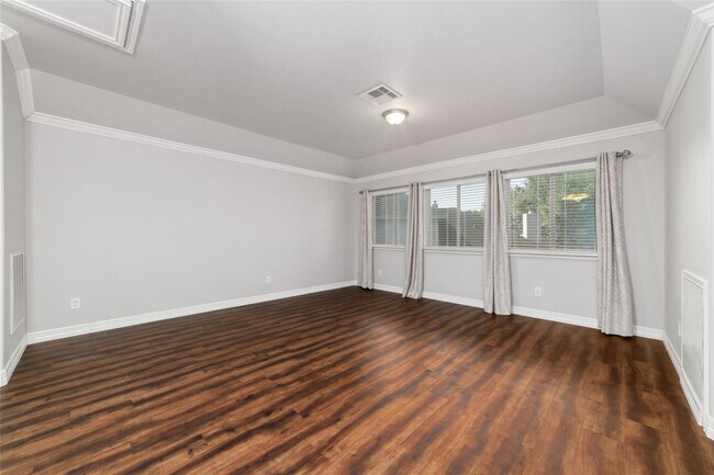 Building Photo - 21606 Hansom Dr