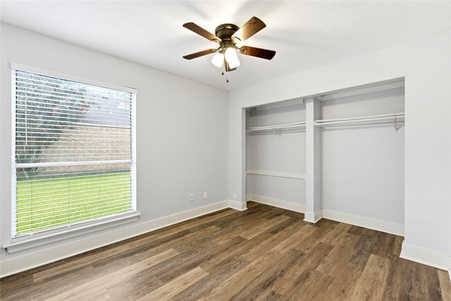 Building Photo - 16625 Ivy Grove Dr