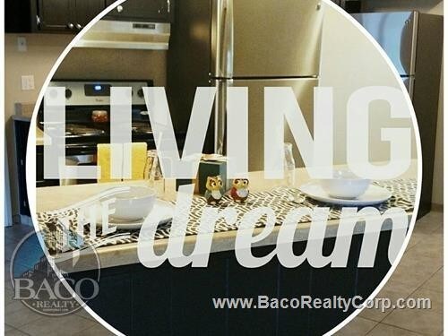 Building Photo - Villa East Apartments