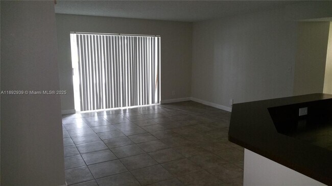 Building Photo - 7640 Westwood Dr