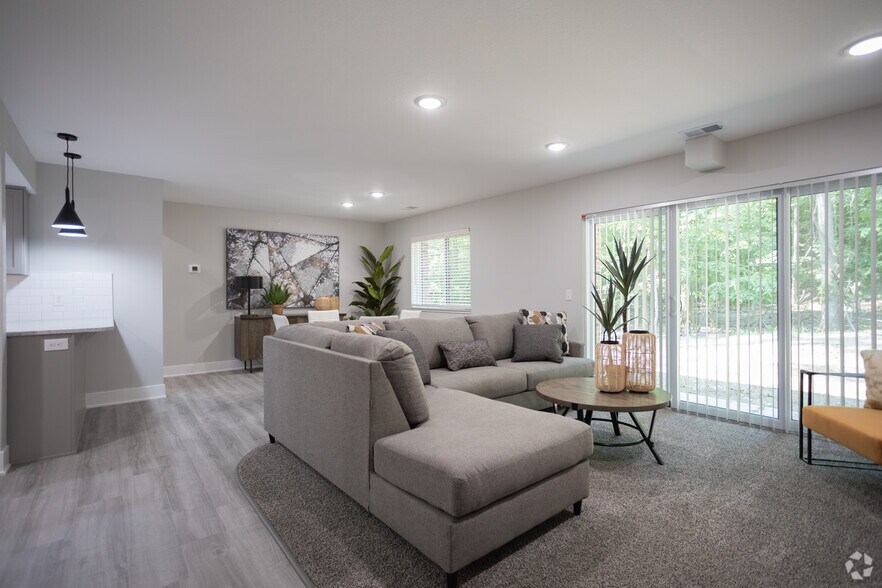 Chateau Village and Deer View Apartments 1860 R W Berends Dr SW