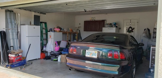 Building Photo - 2619 NW 1st St