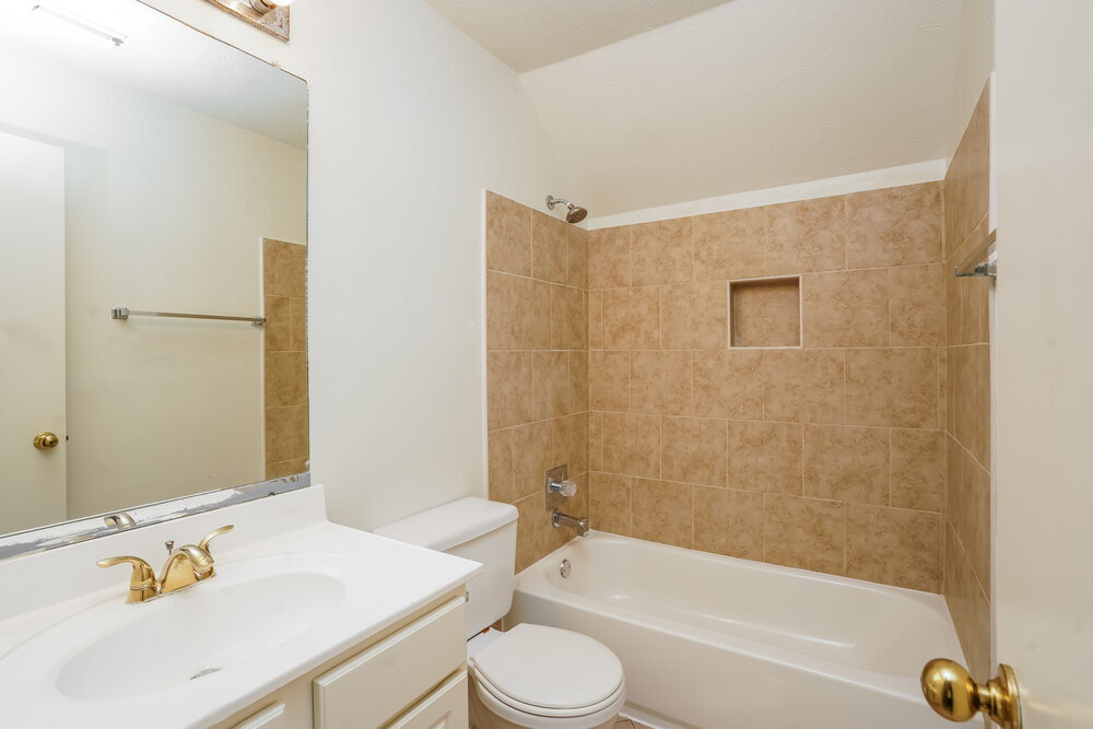 Building Photo - 7331 Parkland Manor Dr