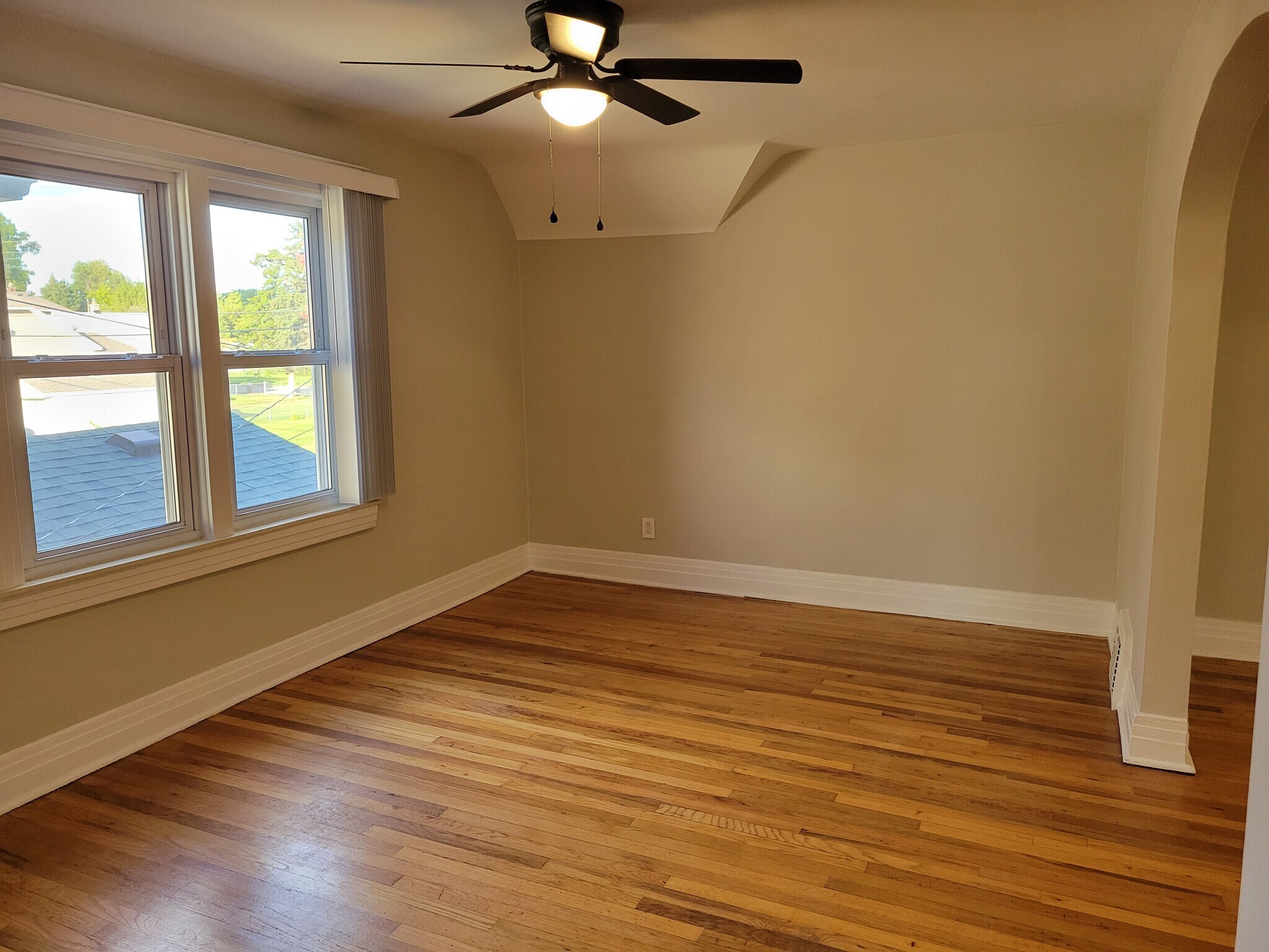 Living Room 2 - 2411 8th St