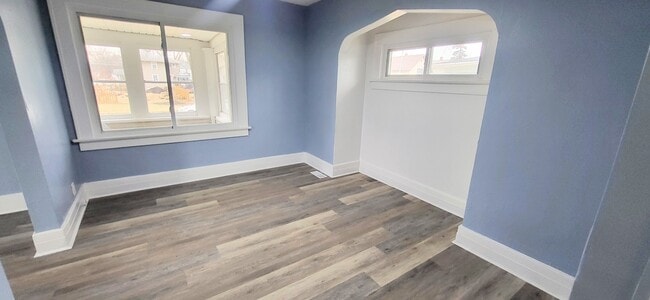 Building Photo - 4035 Buell Dr