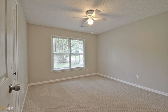 Building Photo - 408 Ironwood Way