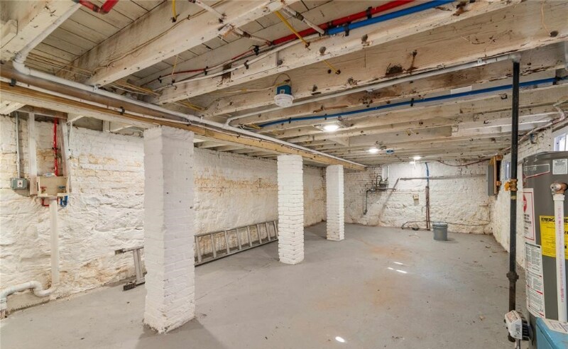 Building Photo - 27 Winans Ave