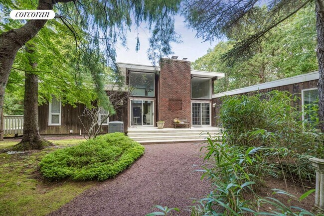 Building Photo - 73 Copeces Ln