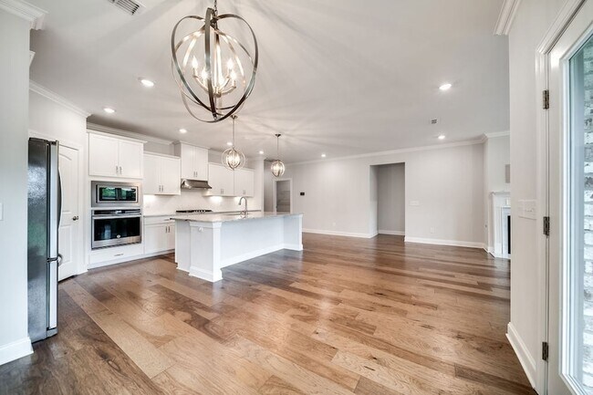 Building Photo - 1681 Boardwalk Pl