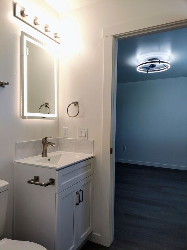 Building Photo - Laguna Farms in Nampa