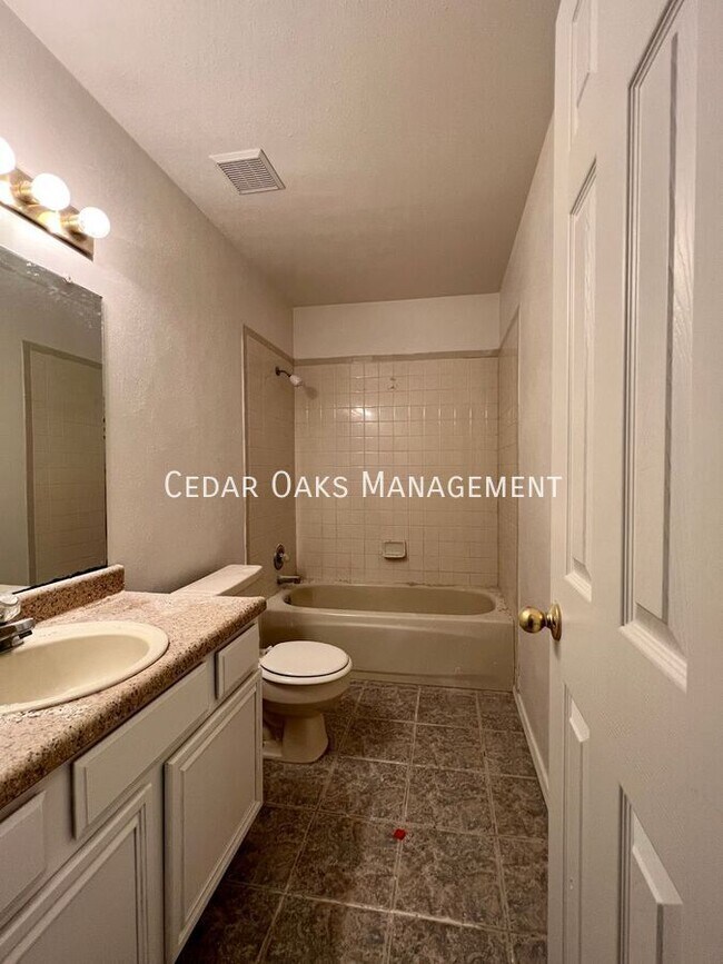 Building Photo - 3397 W Vassar-