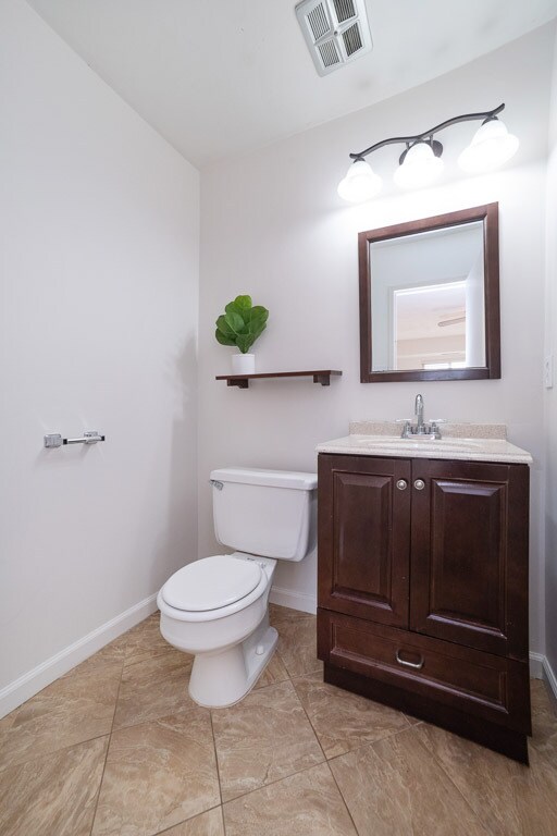 Building Photo - 6145 Edsall Rd