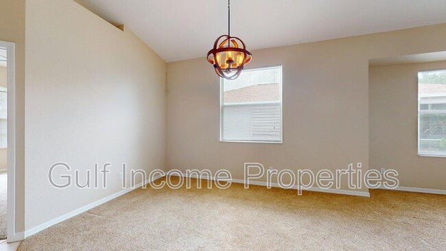 Building Photo - 1436 Hedgewood Cir