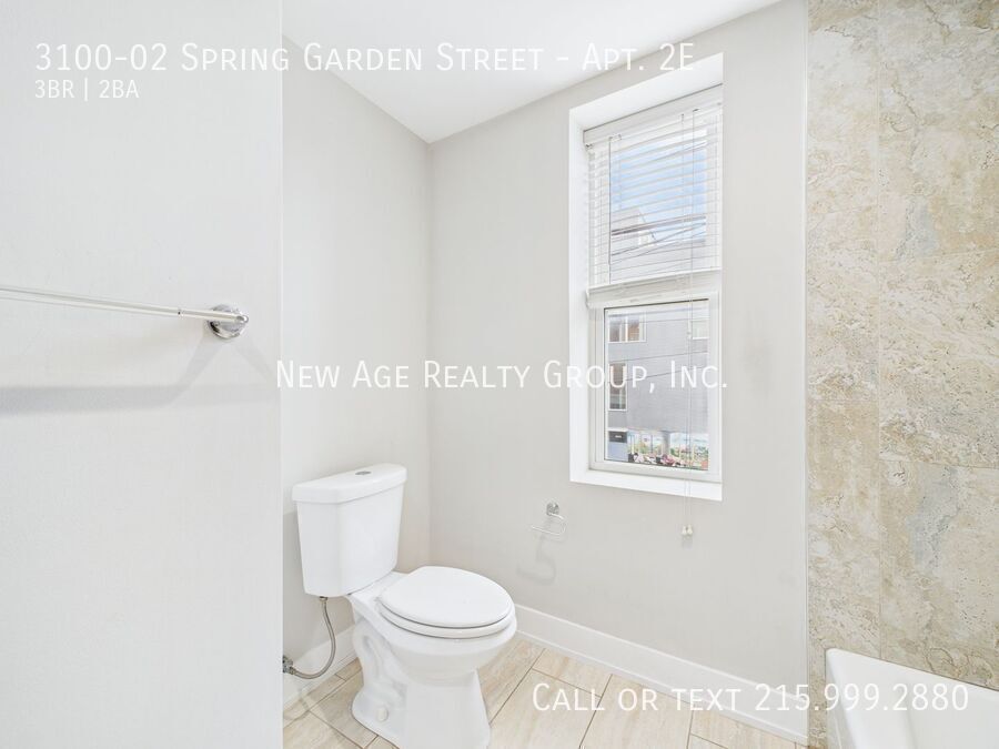 Building Photo - 3100-02 Spring Garden St