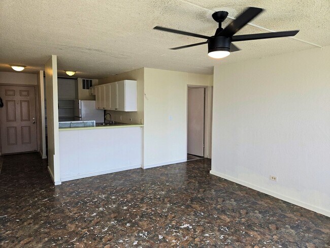 Building Photo - Newly Remodeled Harbor Lights 2 Bedroom