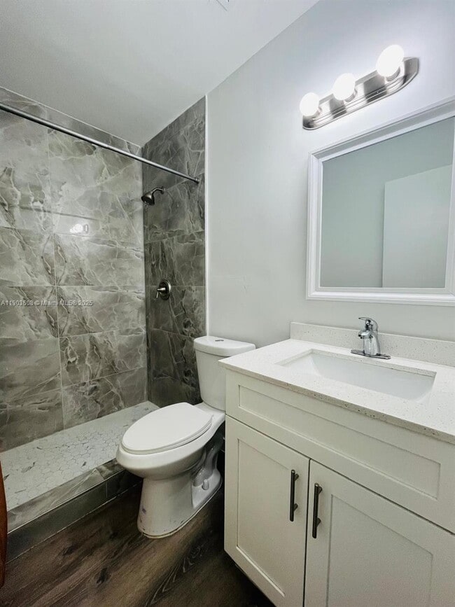 Building Photo - 7740 SW 10th St