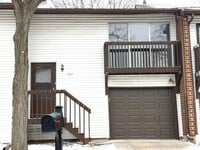 Building Photo - 282 Sioux Dr