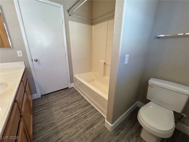 Building Photo - 9844 Via Delores Ave