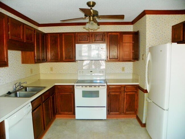 Building Photo - 3011 Windchase Court