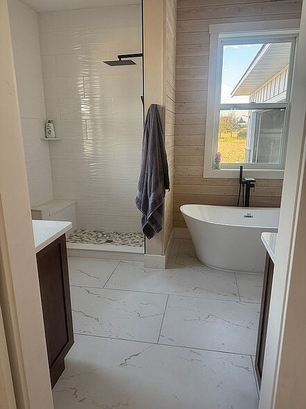 Building Photo - 104 Easy St