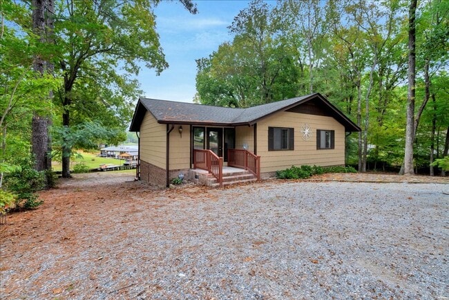 Building Photo - Welcome to Your Lake Gaston Getaway!