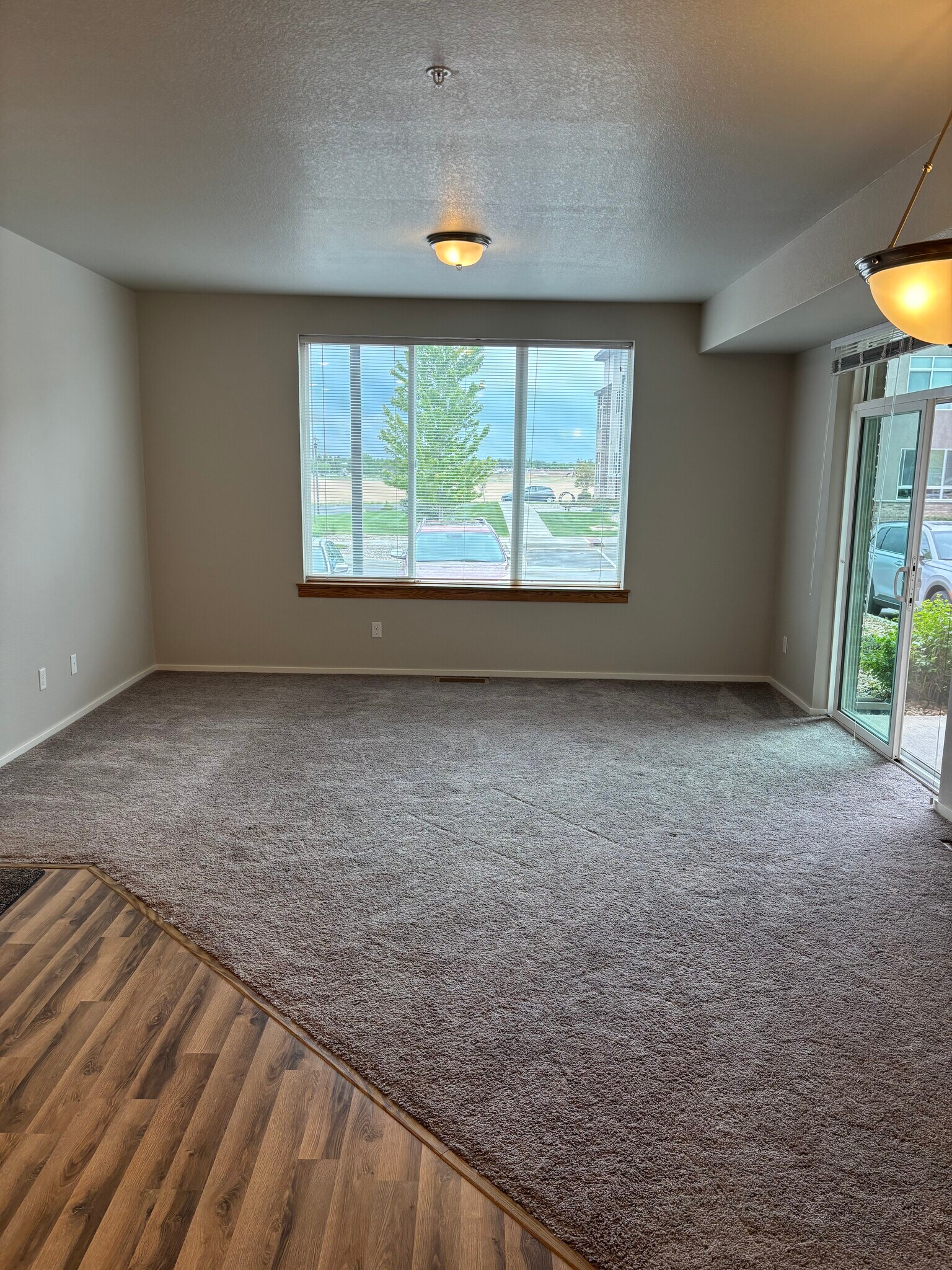 Building Photo - 2940 Kincaid Dr