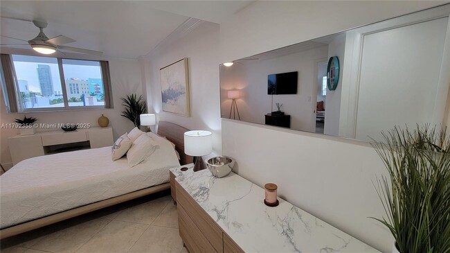 Building Photo - 401 Ocean Dr