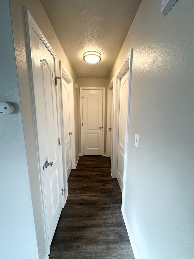 Building Photo - 211 N Indiana Ave