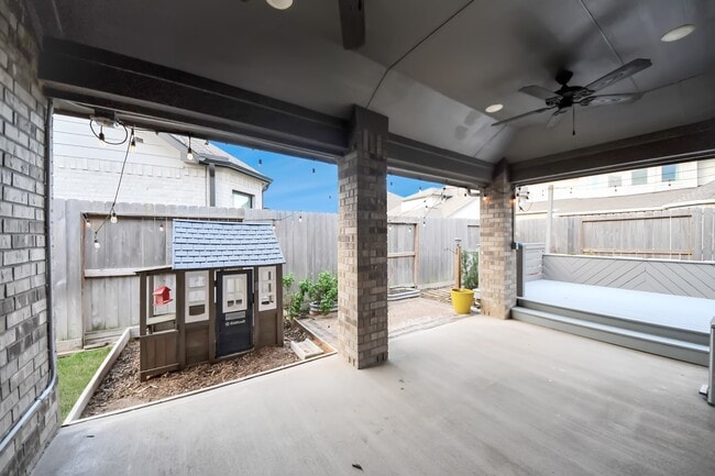 Building Photo - 10719 Lacaille Ln