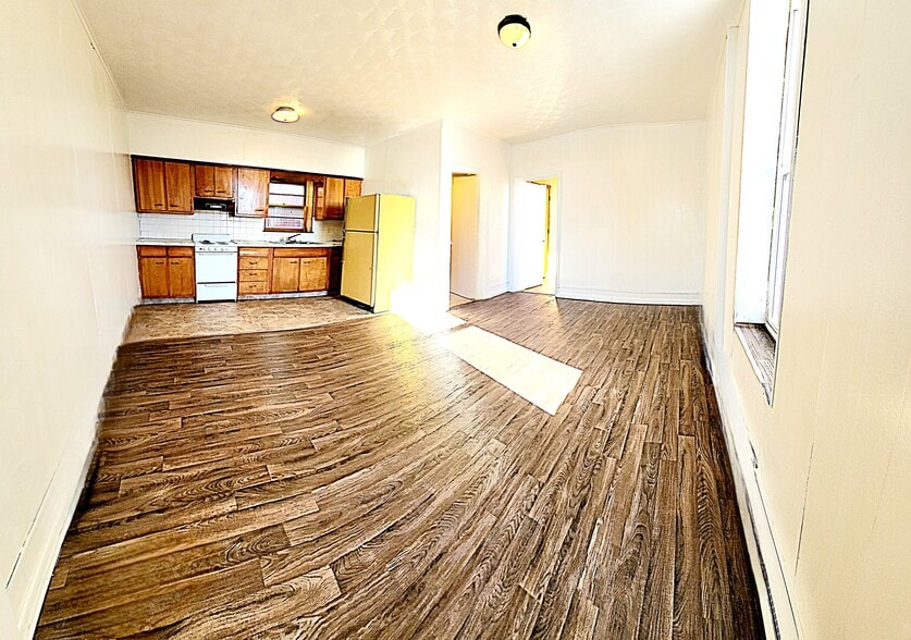 Primary Photo - 712 N Market St