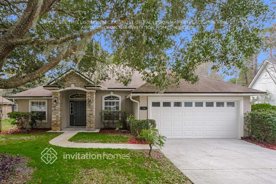 Primary Photo - 744 S Heritage Creek Way