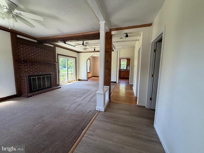 Building Photo - 8156 Rocky Ridge Rd