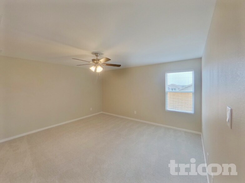 Building Photo - 10709 Dusty Rnch Rd