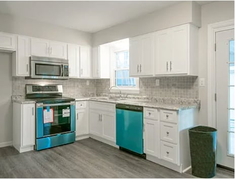 Building Photo - 5406 Chestnutwood Way