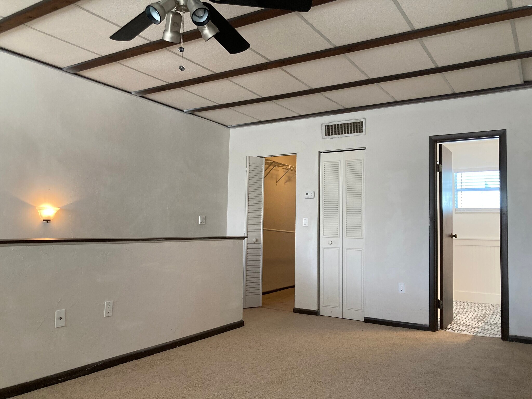 Building Photo - 705 SW 75th St