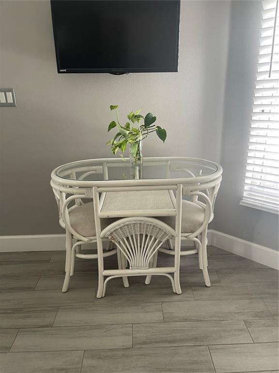 Building Photo - 15454 Markham Dr