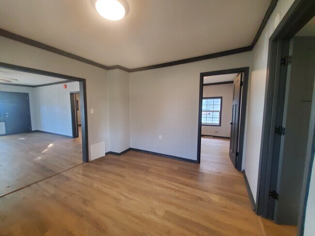 Building Photo - 2646 Reynolds St