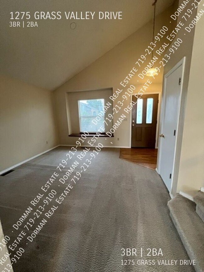 Building Photo - 1275 Grass Valley Dr