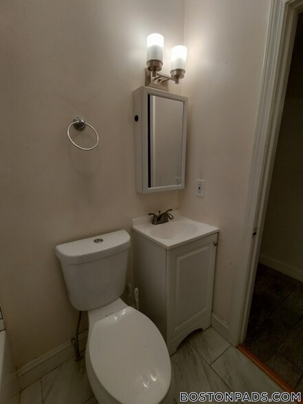 Building Photo - 217 Beaver Dam Rd